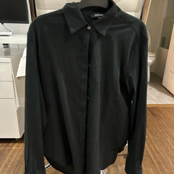 Linen button down - Picture 1 of 2